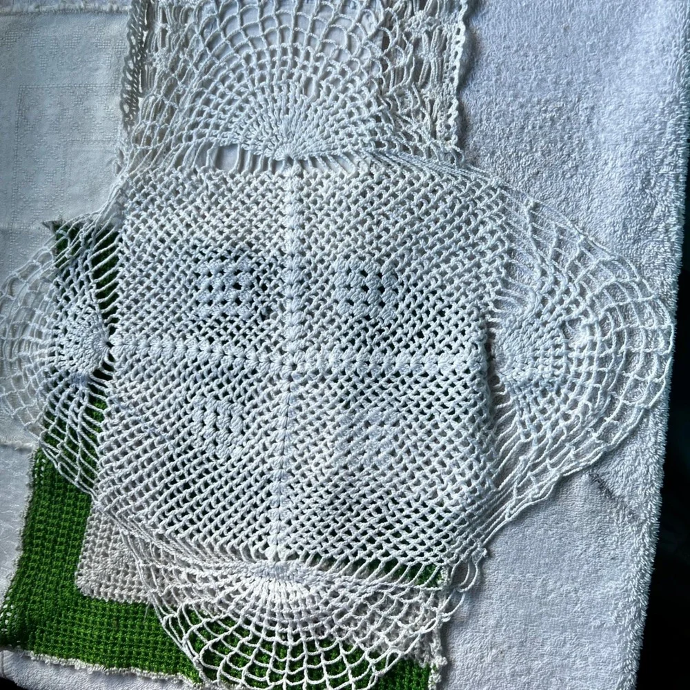 Mixed Vintage Hand Crochet Lace Doily and Linen Napkins White 5pc Set